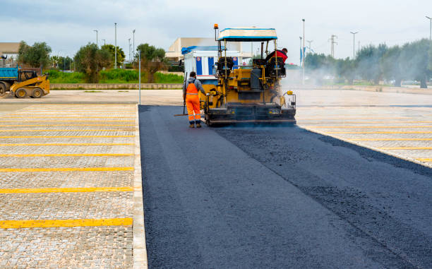 Best Driveway Paving Contractor  in Macon, MO